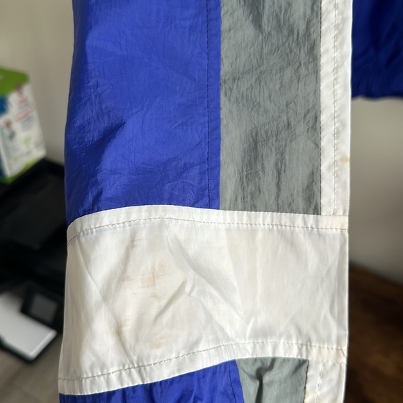 Vintage Blue Nike Windbreaker - Picture 5 of 7